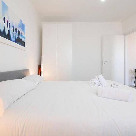 Primopiano - Caduti Missione Apartment Милано Екстериор снимка