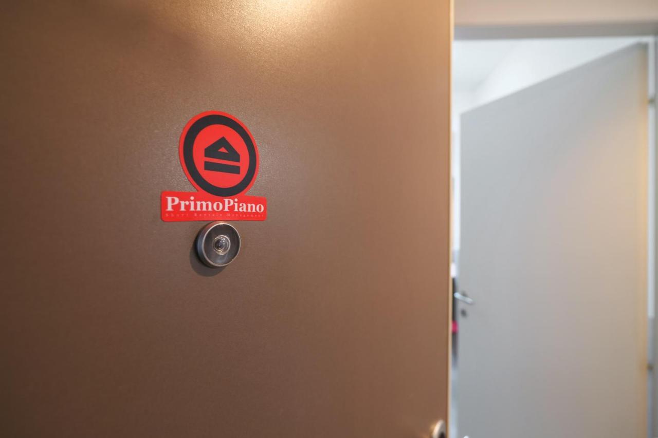 Primopiano - Caduti Missione Apartment Милано Екстериор снимка
